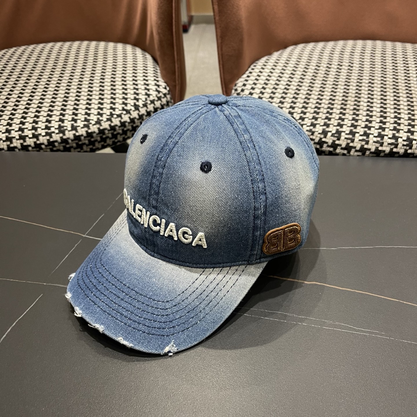 新品Balenciaga 巴黎世家字母新款棒球帽现货秒发🧢简约时尚超级无敌好看的帽子！情侣款！