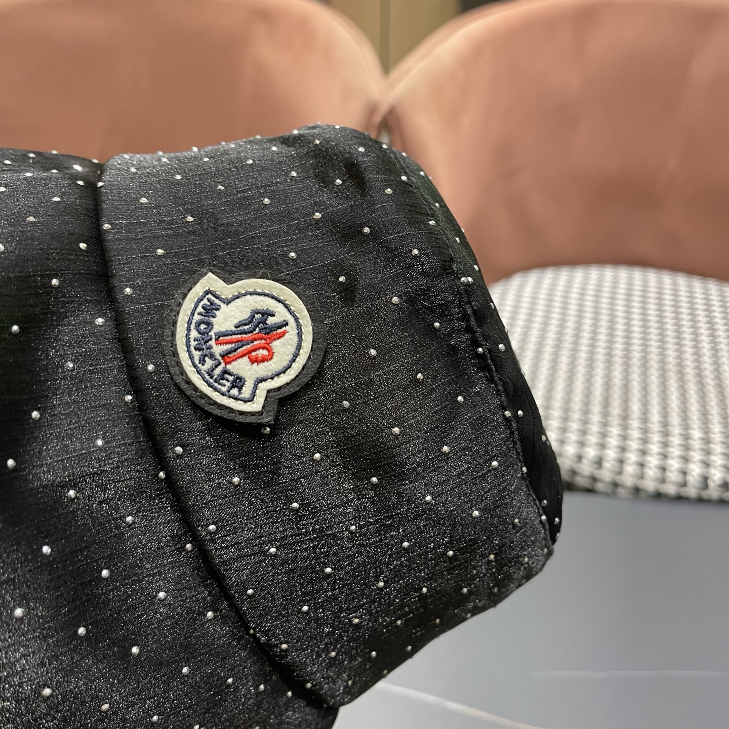 MONCLER（蒙口）韩版水钻渔夫帽女春夏显脸小时尚盆帽平顶可折叠新款遮阳防晒帽子