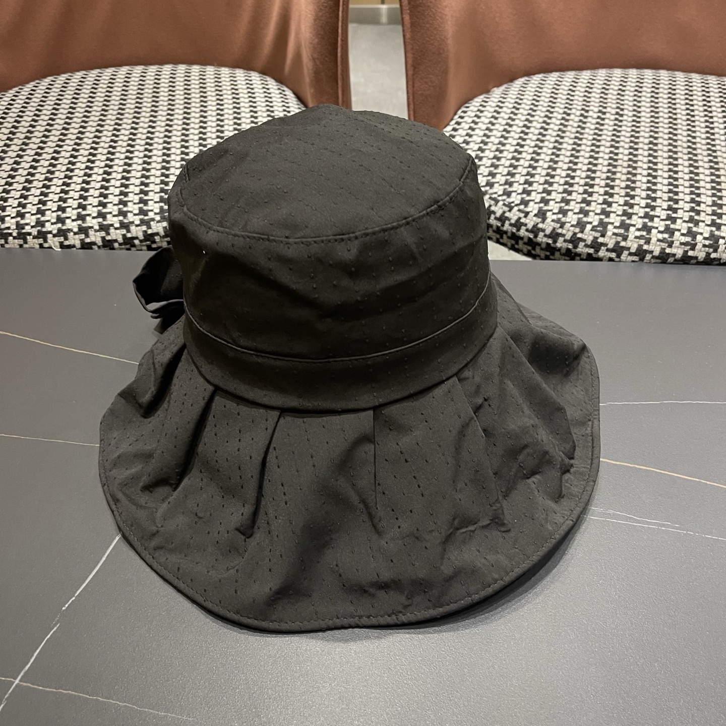 LV路易威登 渔夫帽女夏季防紫外线新款蝴蝶结遮阳帽加大檐防晒帽太阳