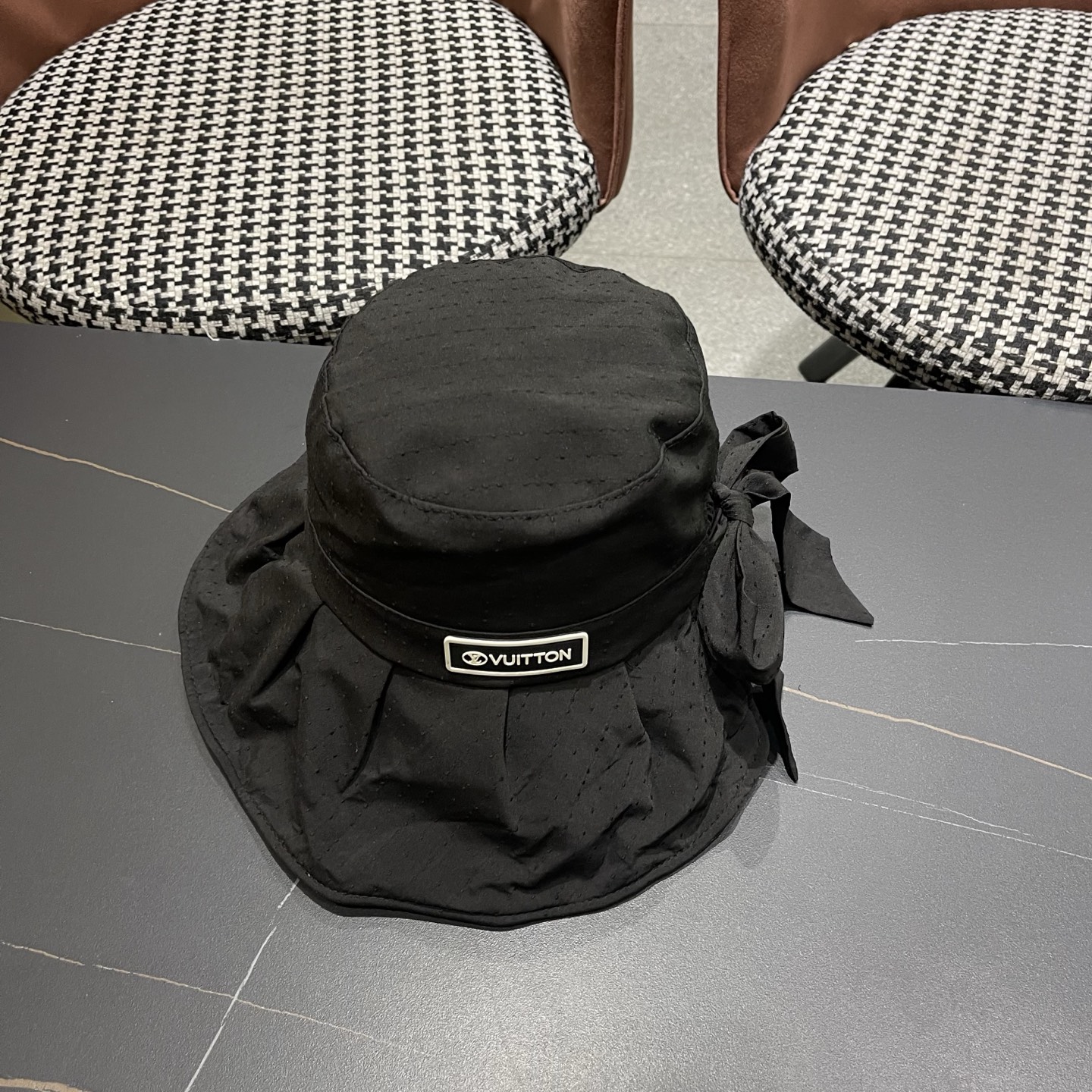 LV路易威登 渔夫帽女夏季防紫外线新款蝴蝶结遮阳帽加大檐防晒帽太阳