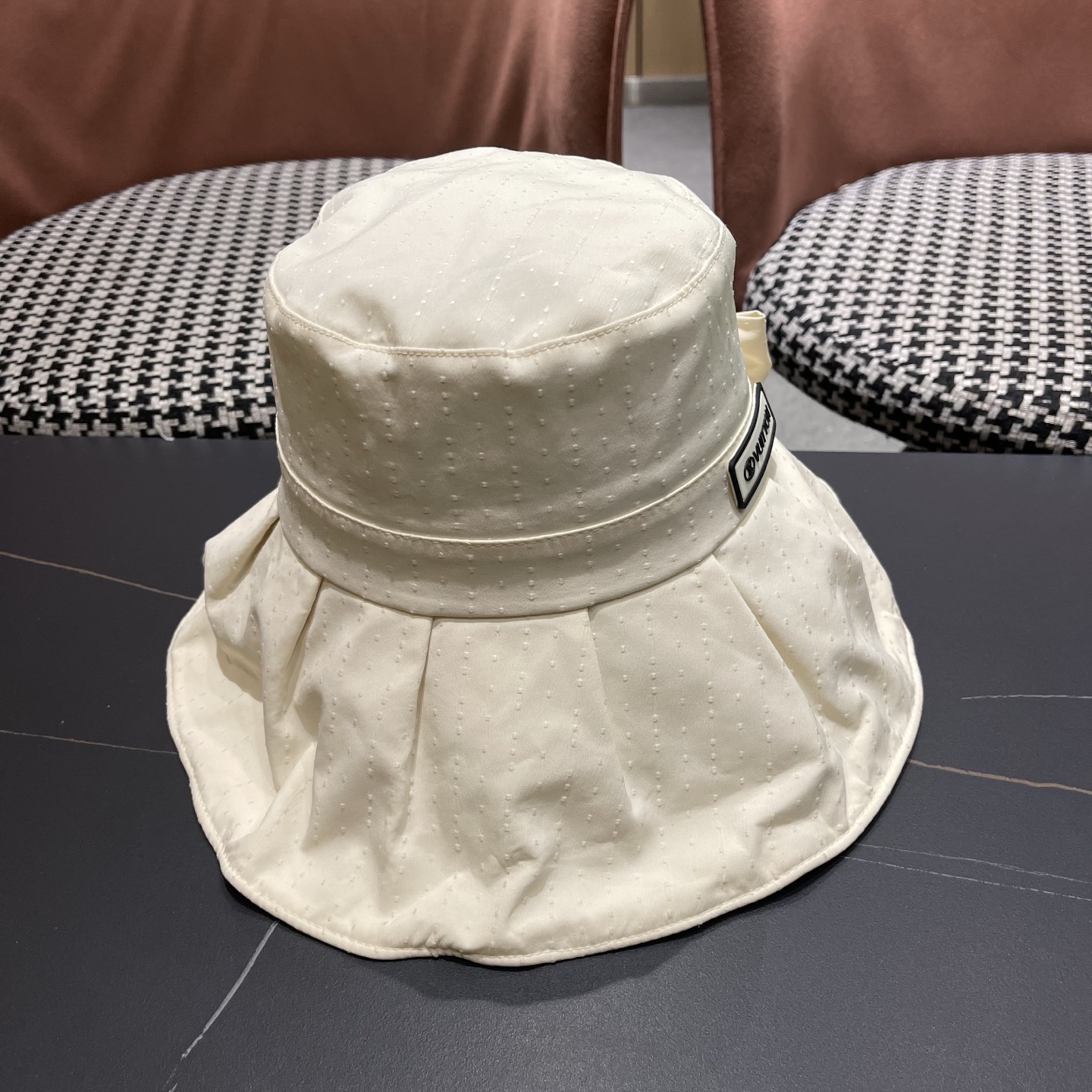 LV路易威登 渔夫帽女夏季防紫外线新款蝴蝶结遮阳帽加大檐防晒帽太阳