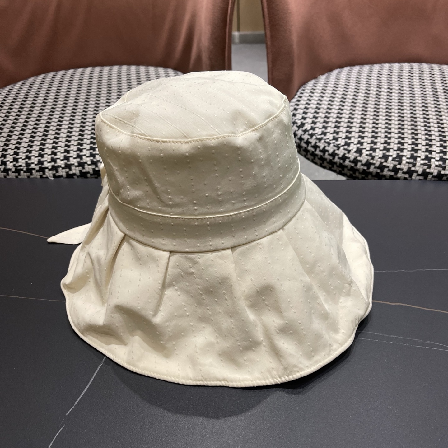 LV路易威登 渔夫帽女夏季防紫外线新款蝴蝶结遮阳帽加大檐防晒帽太阳