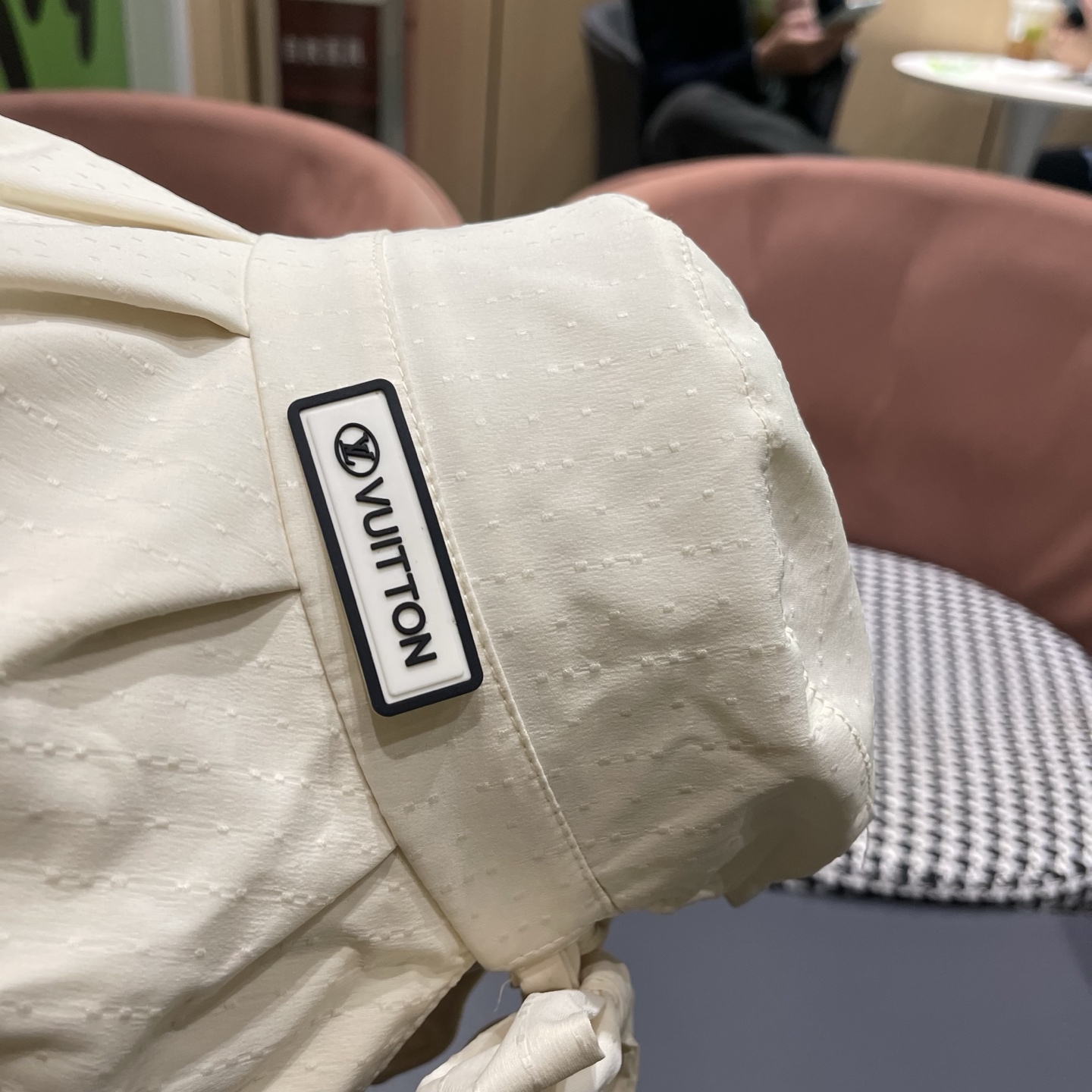 LV路易威登 渔夫帽女夏季防紫外线新款蝴蝶结遮阳帽加大檐防晒帽太阳