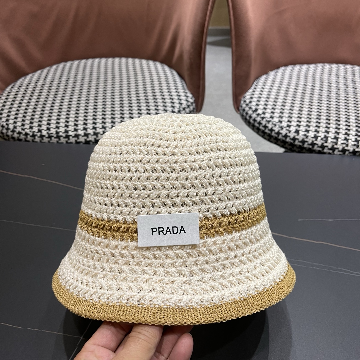 普拉达PRADA 拼色编织渔夫帽女春秋季透气遮脸水桶帽子显脸小百搭日系针织盆帽