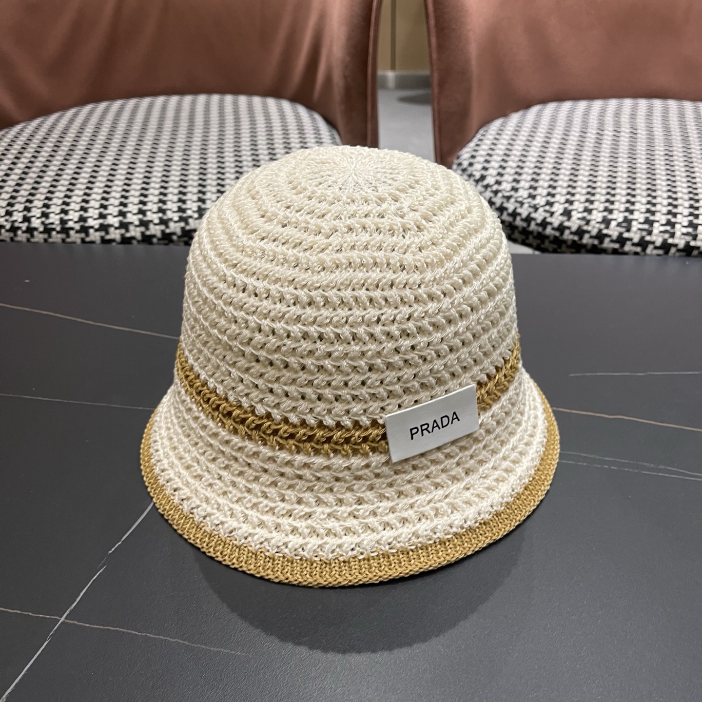 普拉达PRADA 拼色编织渔夫帽女春秋季透气遮脸水桶帽子显脸小百搭日系针织盆帽