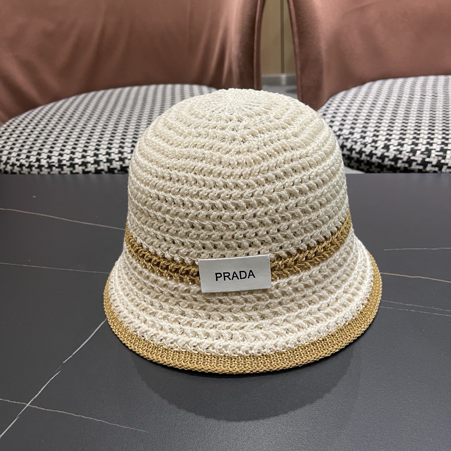 普拉达PRADA 拼色编织渔夫帽女春秋季透气遮脸水桶帽子显脸小百搭日系针织盆帽