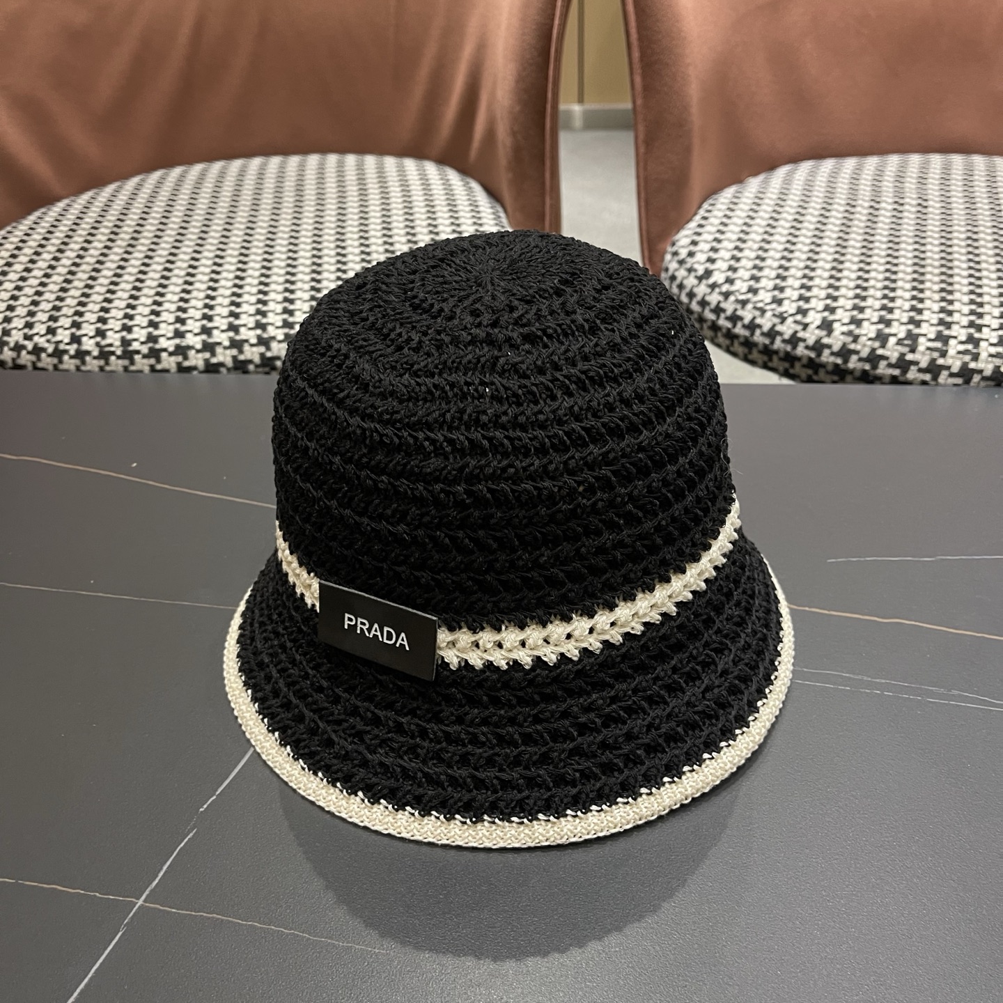 普拉达PRADA 拼色编织渔夫帽女春秋季透气遮脸水桶帽子显脸小百搭日系针织盆帽
