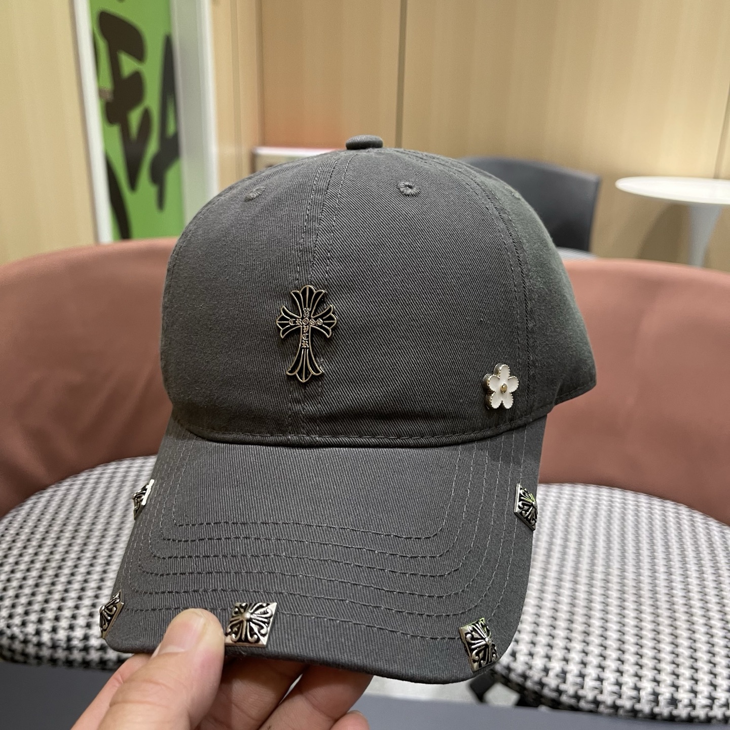 Chrome hearts 克罗心 新款十字架 高品质棒球帽质量巨好！谁戴谁好看~