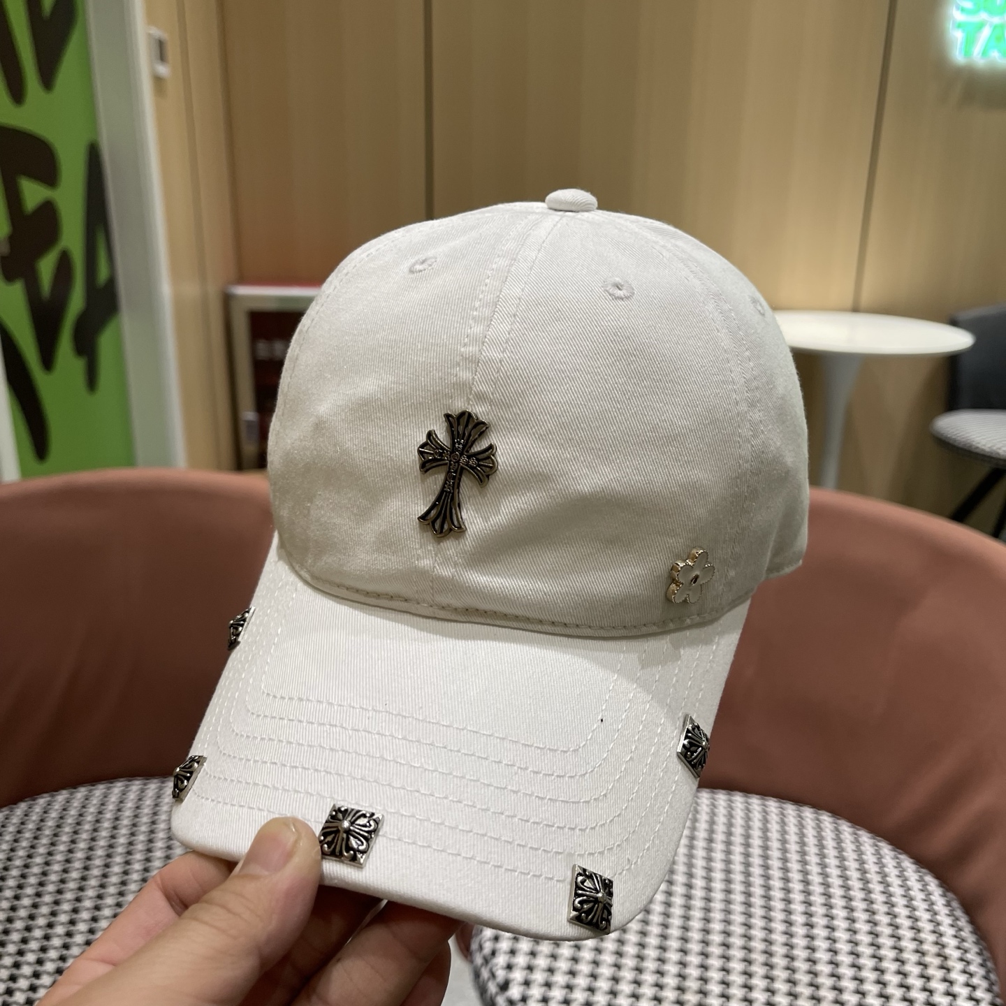 Chrome hearts 克罗心 新款十字架 高品质棒球帽质量巨好！谁戴谁好看~