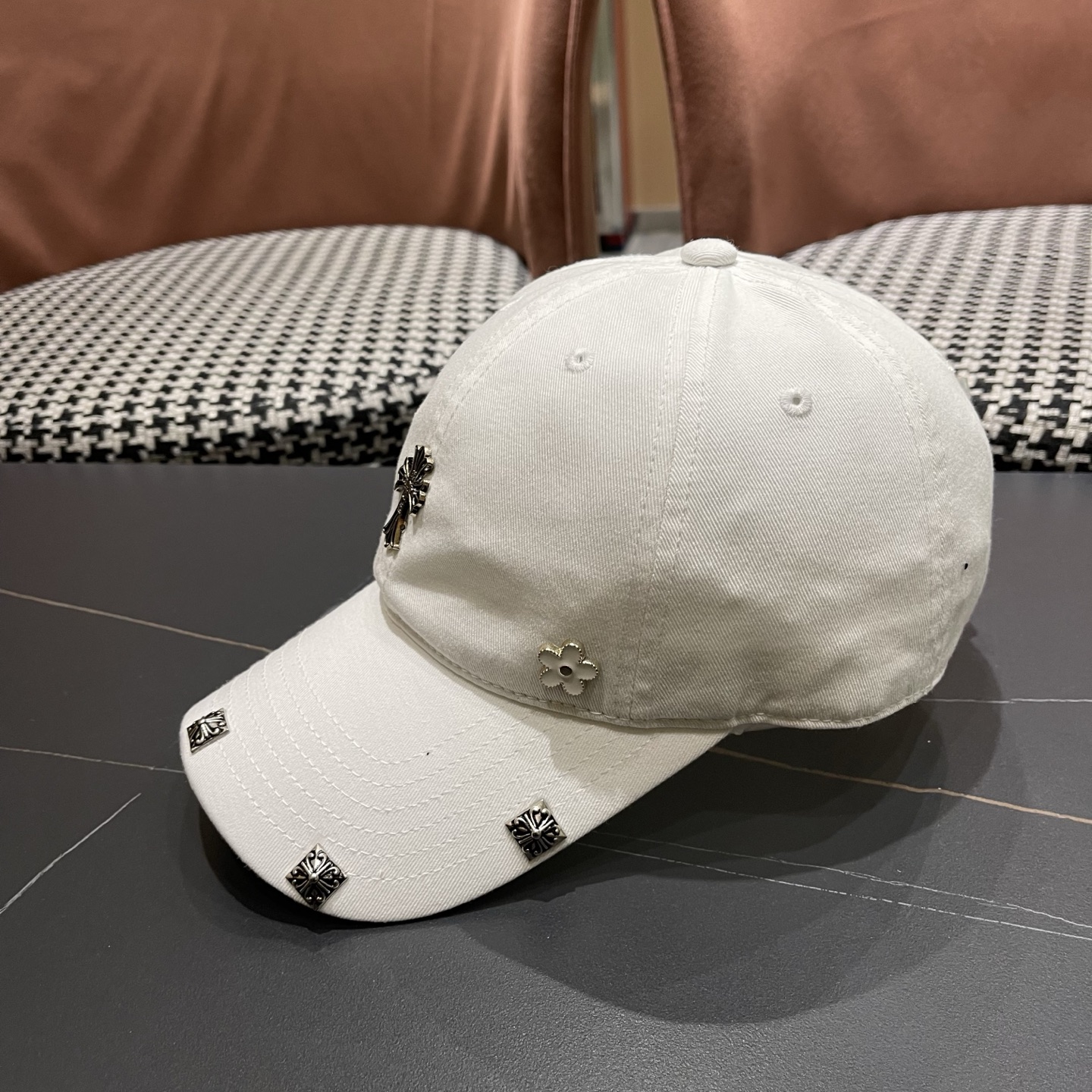 Chrome hearts 克罗心 新款十字架 高品质棒球帽质量巨好！谁戴谁好看~