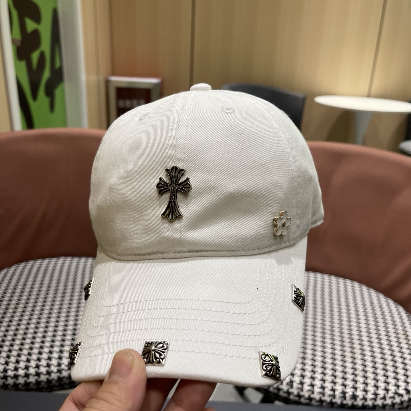 Chrome hearts 克罗心 新款十字架 高品质棒球帽质量巨好！谁戴谁好看~
