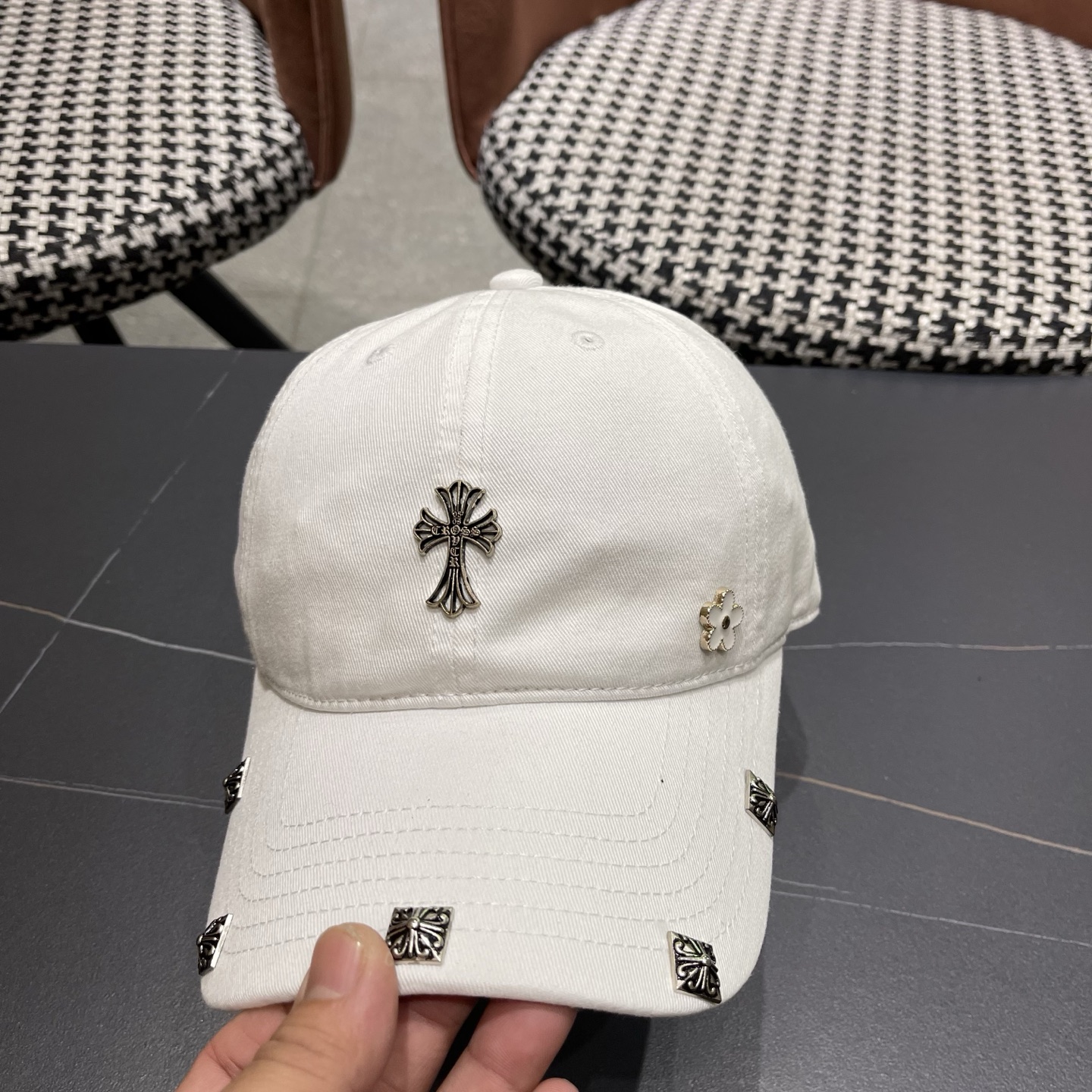 Chrome hearts 克罗心 新款十字架 高品质棒球帽质量巨好！谁戴谁好看~