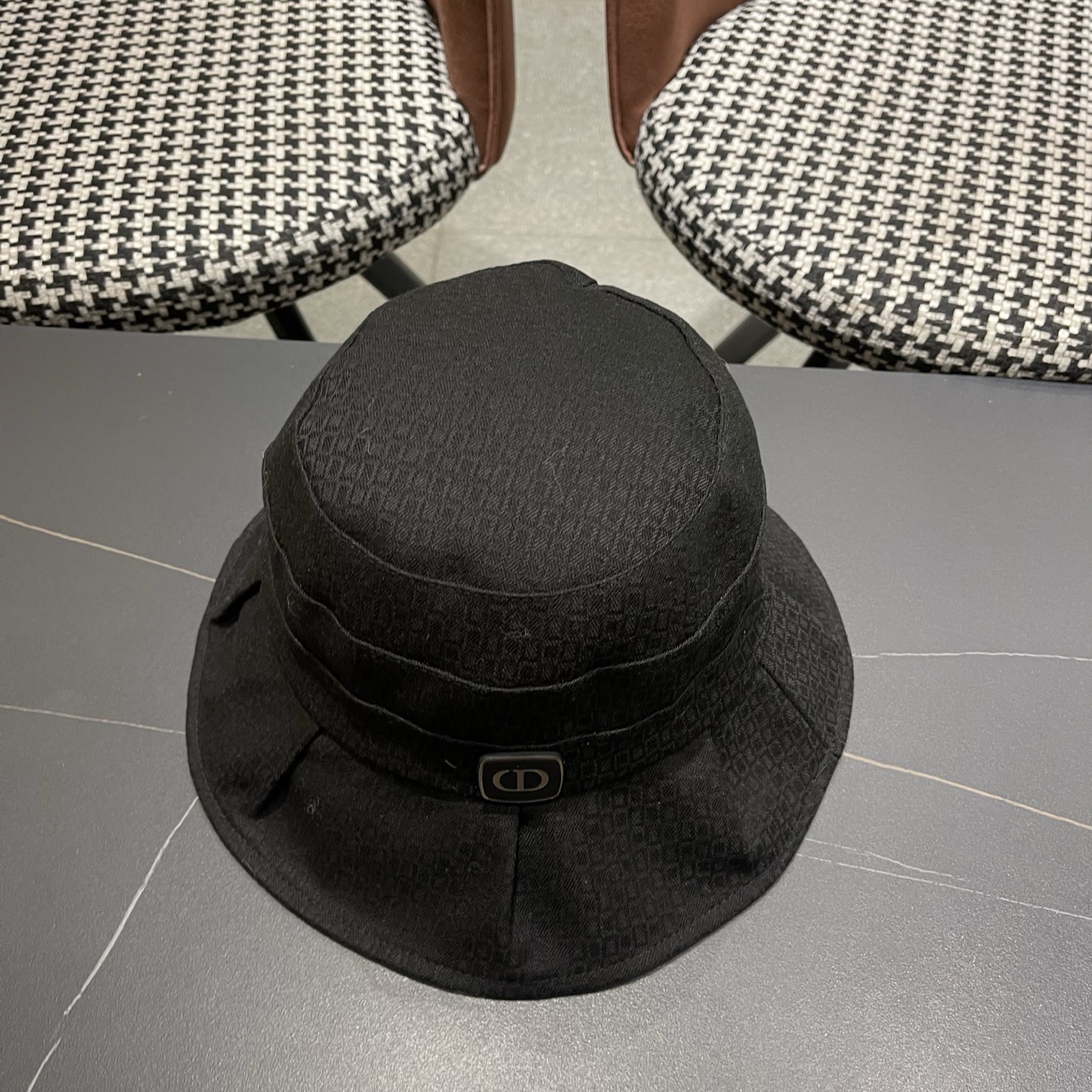 Dior迪奥 洋气百搭秋冬款女士盆帽经典优雅遮脸渔夫帽高品质休闲气质荷叶边