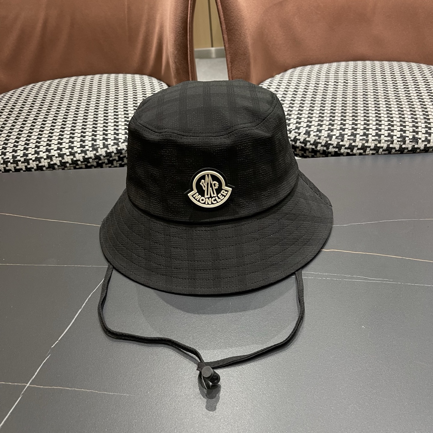 NO:866987,MONCLER (muzzle) fisherman hat for women with big head circumference to show off face, small trendy brand men ins versatile large sun hat hat straw hat fisherman hat baseball cap, hat, Moncler, espadrilles, hats19860909MONCLER（蒙口） 渔夫帽女大头围显脸小潮牌男ins百搭大号遮阳帽子帽子草帽渔夫帽棒球帽,帽子,Moncler,espadrilles,hats,hat