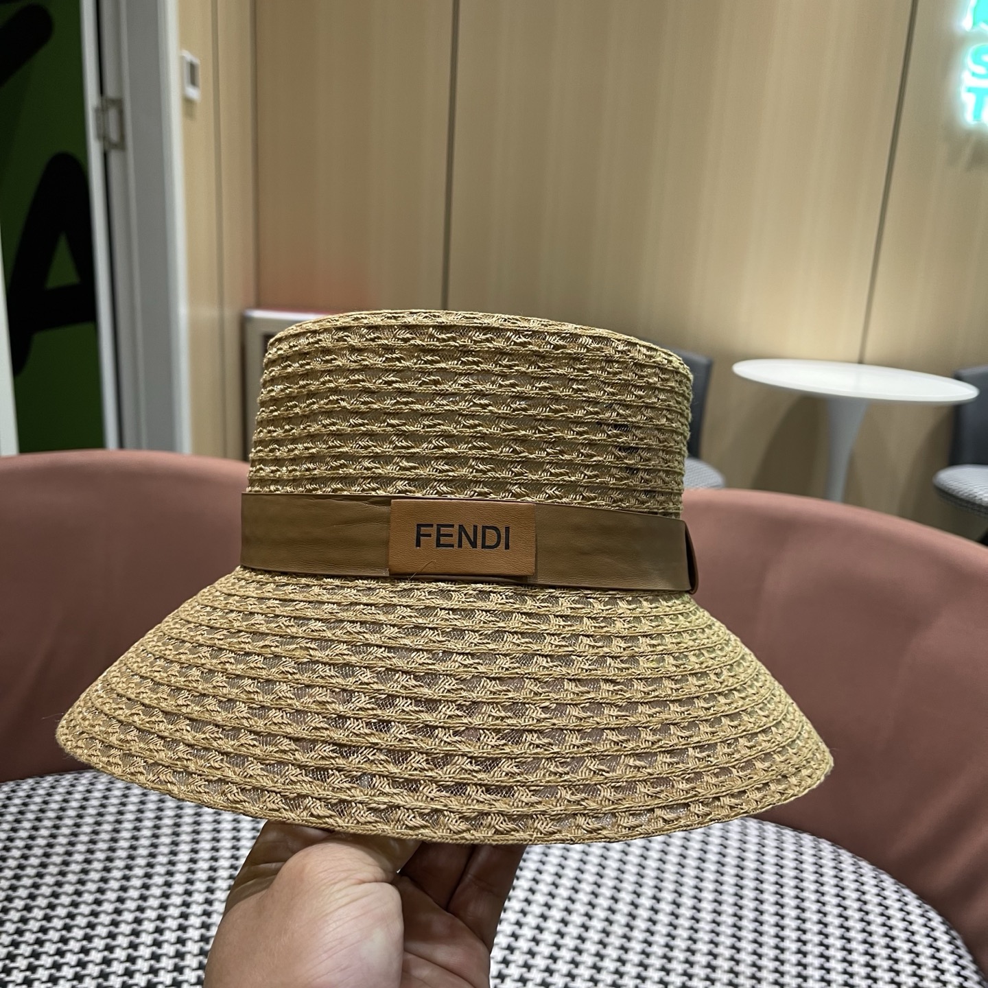 Chapeau Fendi — photo 8