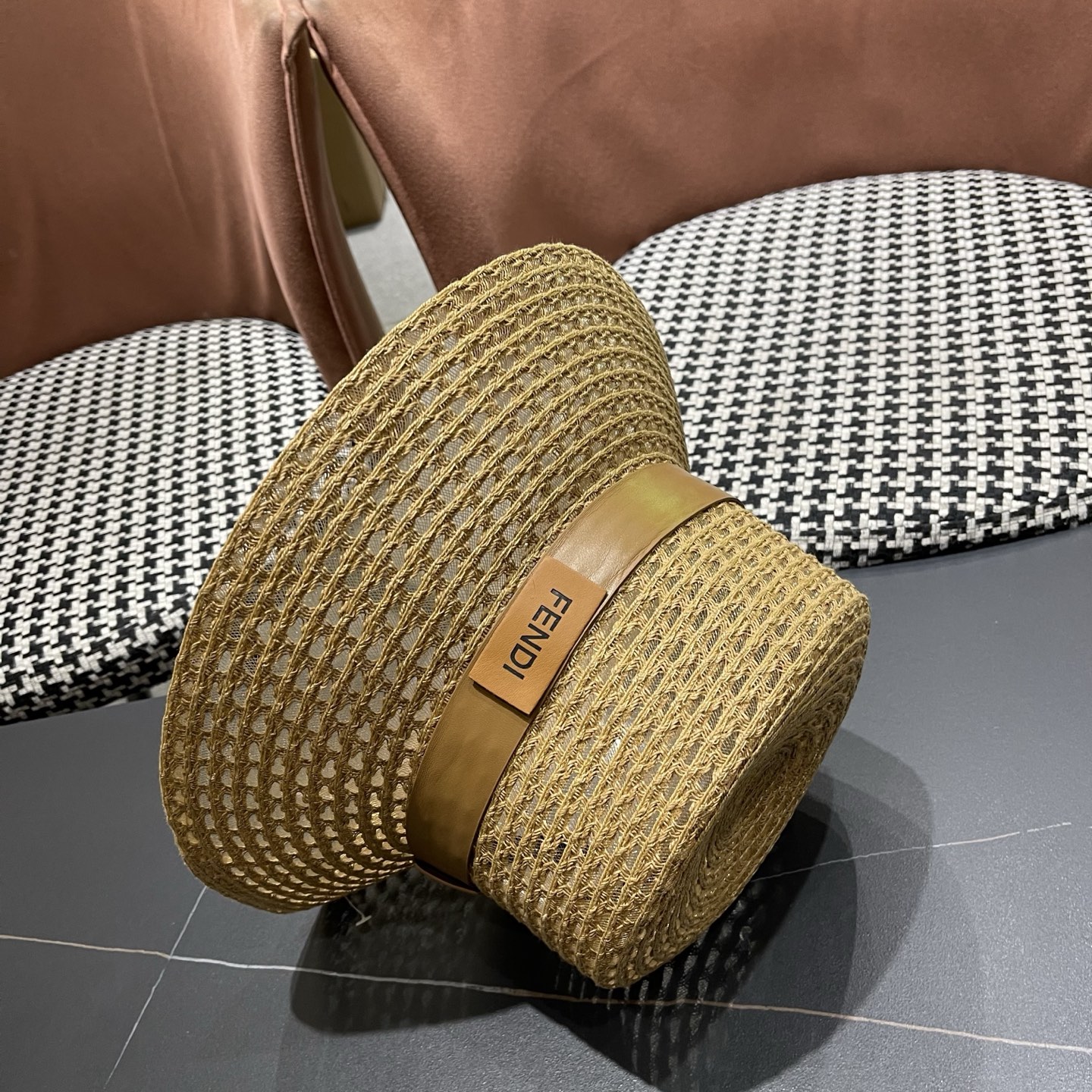 Chapeau Fendi — photo 10