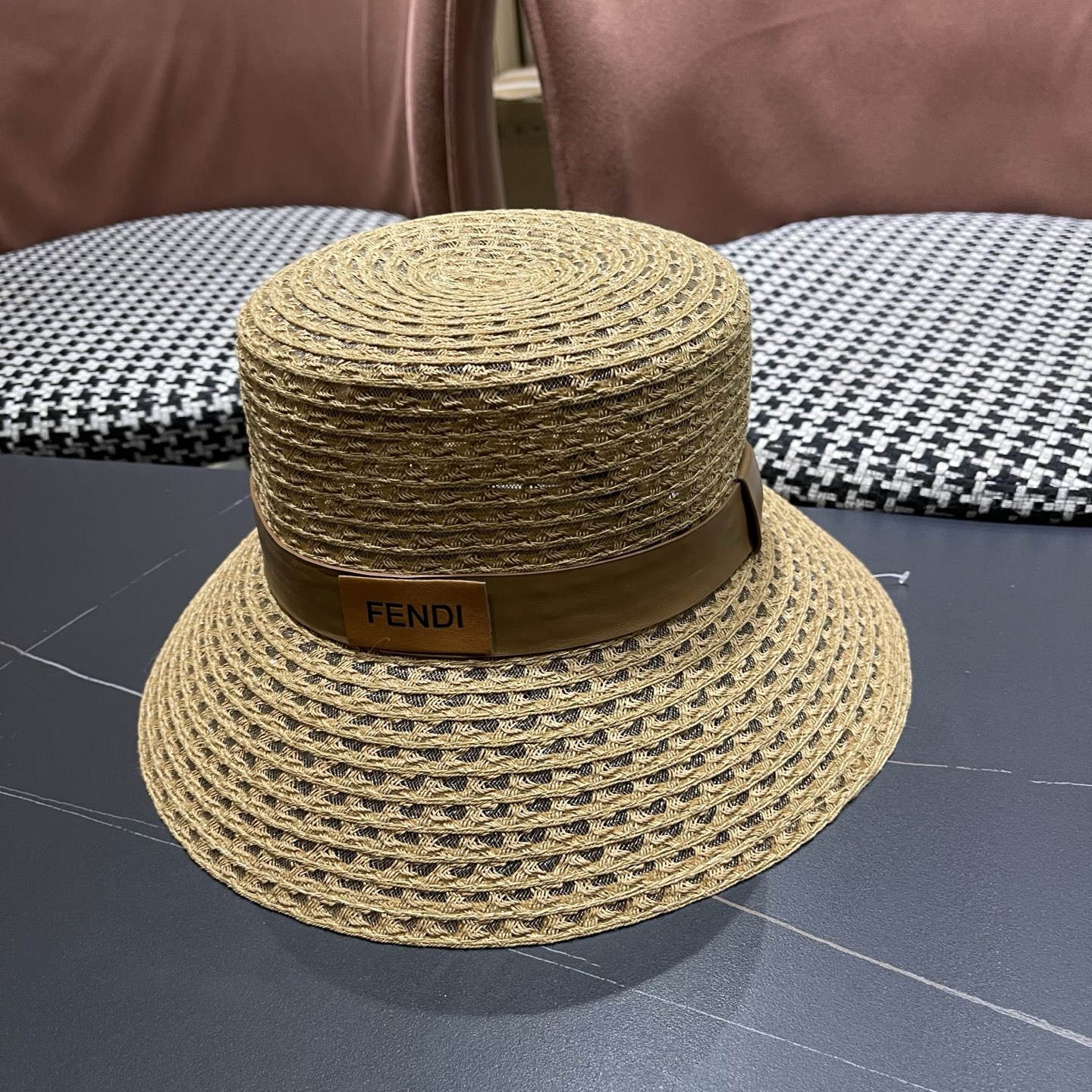 Chapeau Fendi — photo 2