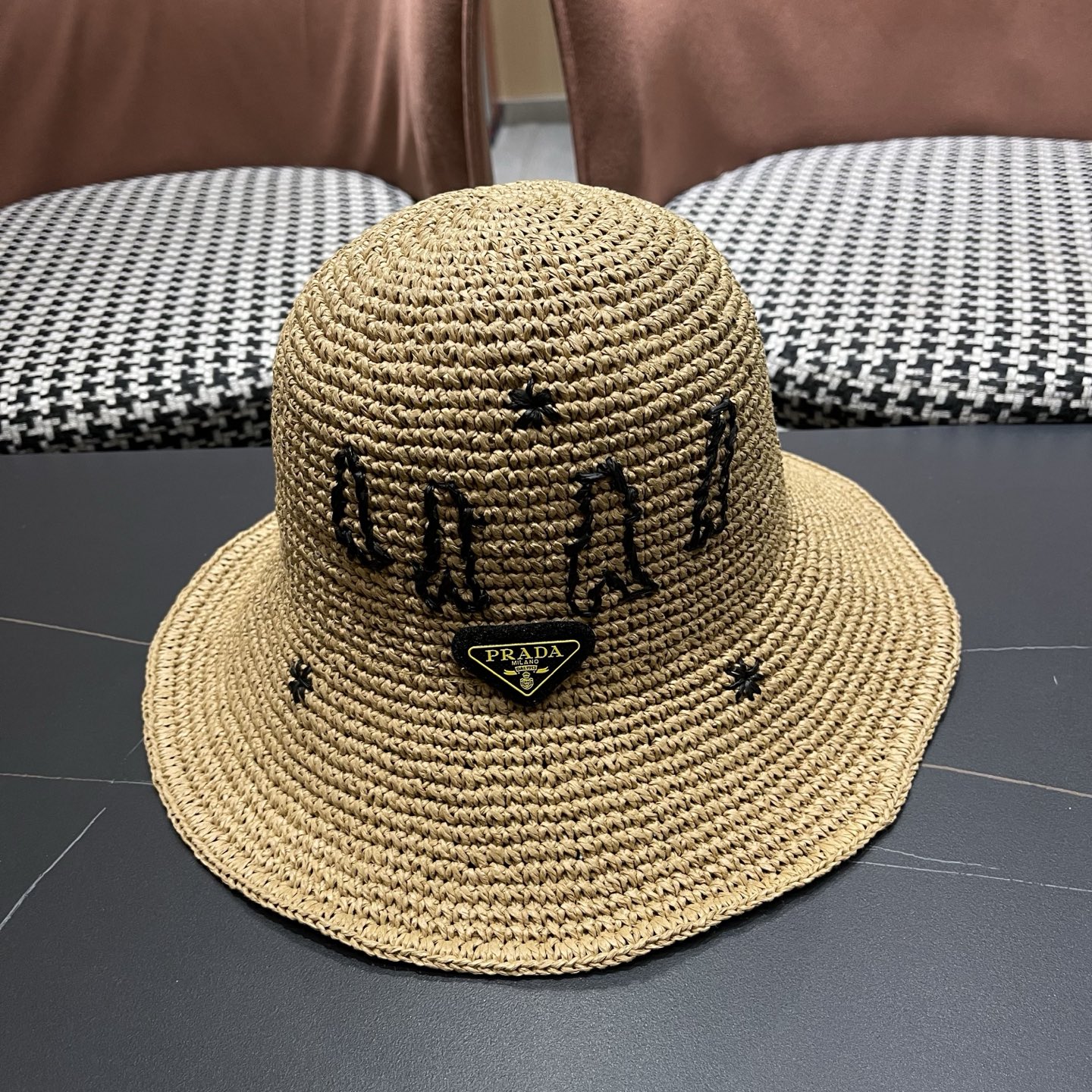 NO:866906,PRADA Prada Handmade Crochet Straw Basin Hat Letter Knitted Straw Hat Versatile Internet Celebrity Bucket Hat Women's Resort Style Sun Protection Sun Hat Hat Straw Hat Bucket Hat Baseball Cap, Hat, prada, prada, espadrilles, espadrilles, hats19860909PRADA普拉达 手工钩针草编盆帽字母编织草帽百搭网红渔夫帽 女度假风防晒遮阳帽帽子草帽渔夫帽棒球帽,帽子,prada,prada,espadrilles,espadrilles,hats,hat