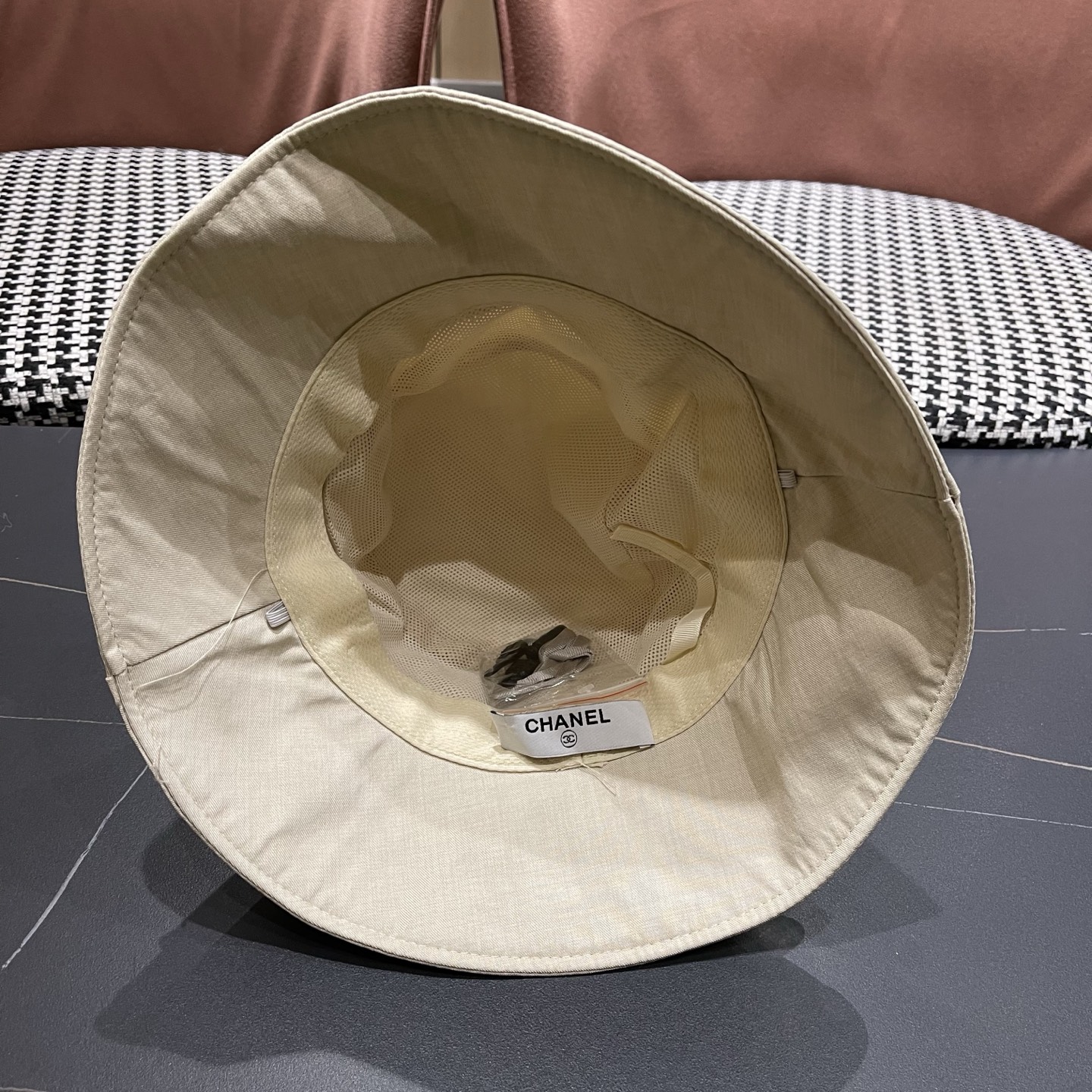 Chanel-Hut CHANEL 2026 — photo 10