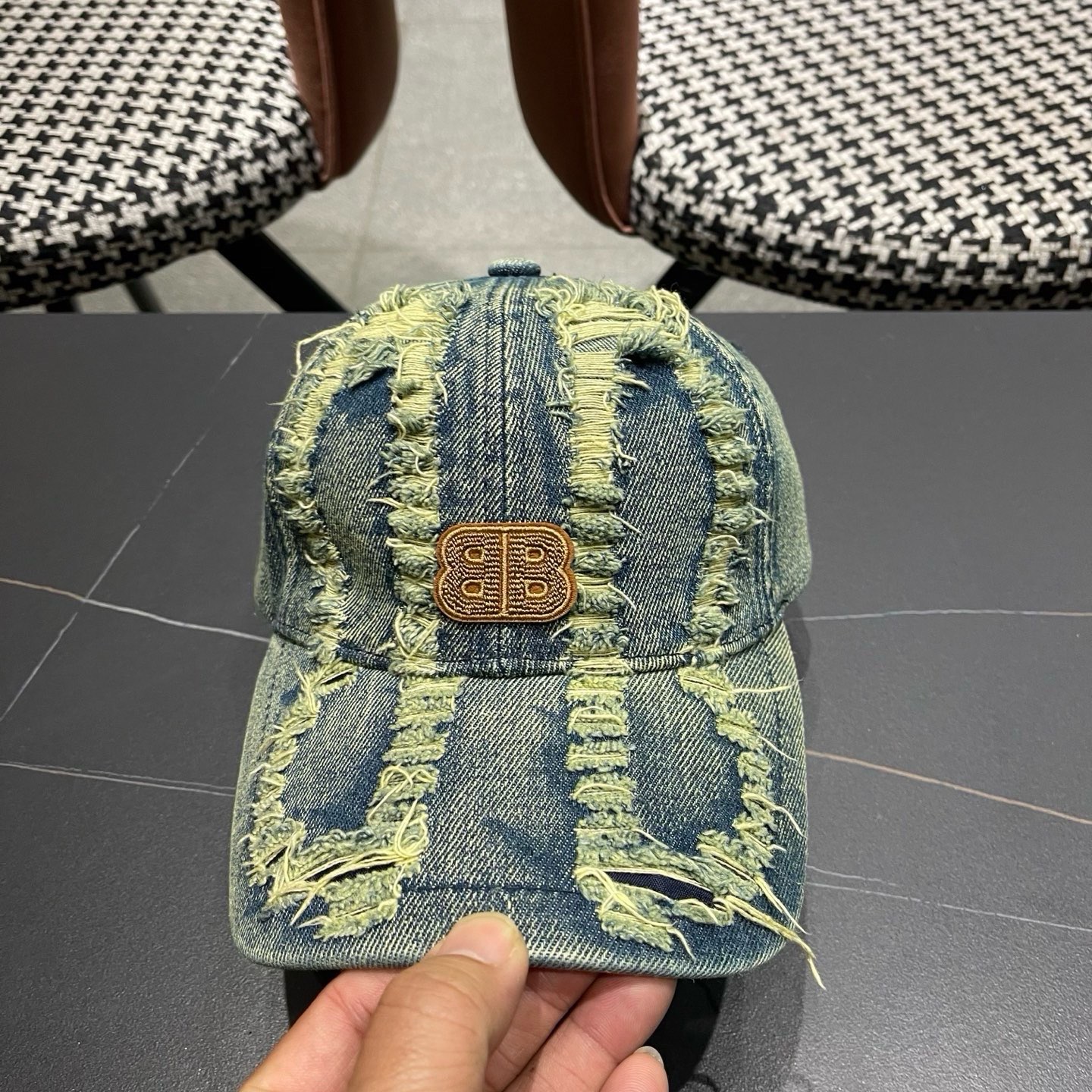 China Replica Balenciaga Hats BGCP0403-4054