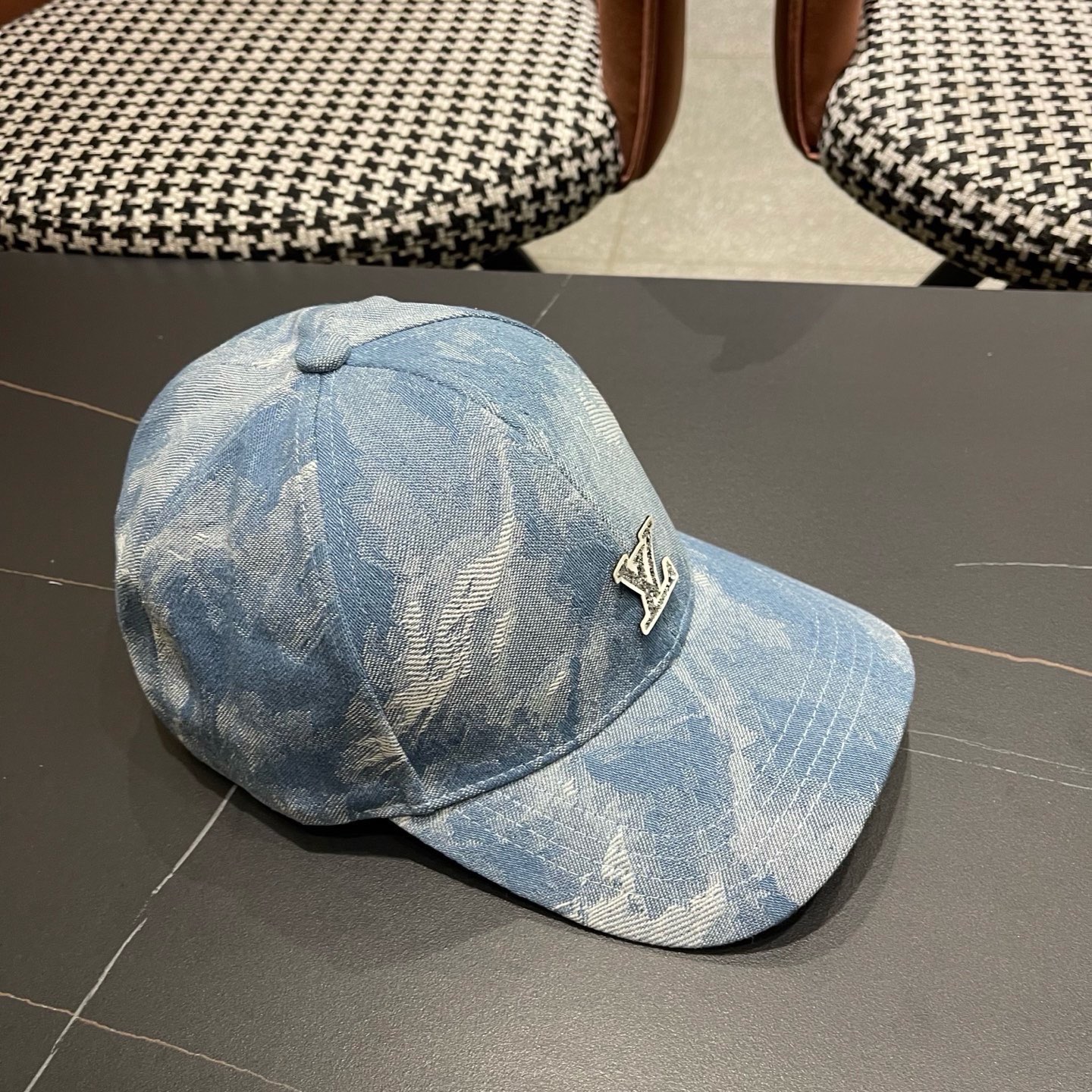 Lv 路易威登新款扎染牛仔棒球帽子女潮流复吉加深大头围显脸四季 通用遮阳鸭舌帽男