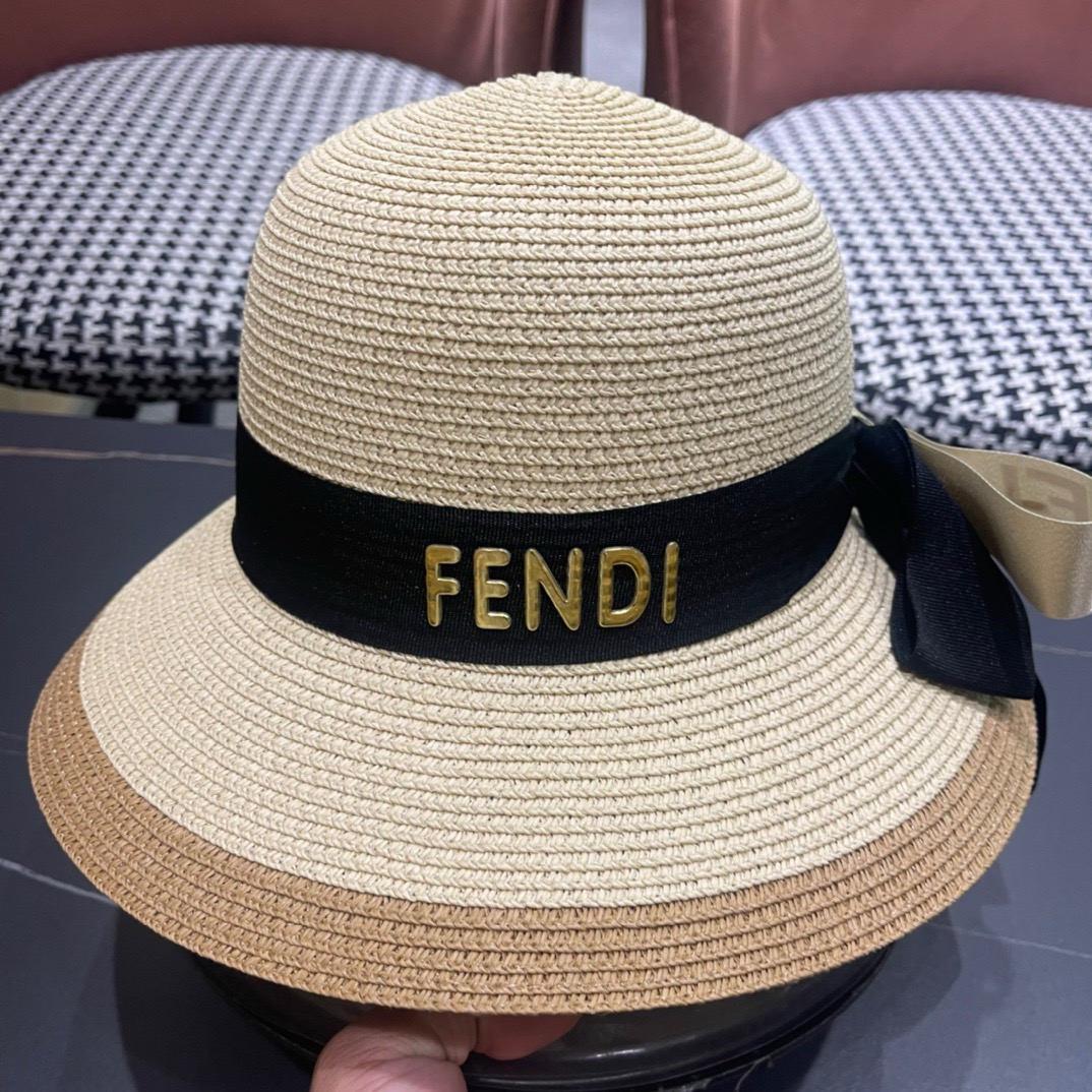 FDNDI 芬迪新款草帽蝴蝶结拉菲草制作，拼老花FF面料，名媛必备，头围57cm