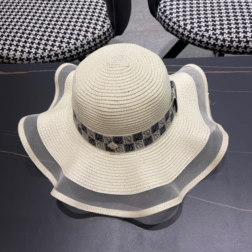 LOEWE罗意威草帽，波浪大草帽，草编织制四色