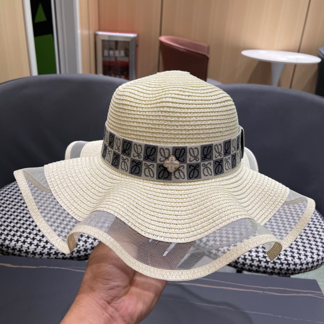 LOEWE罗意威草帽，波浪大草帽，草编织制四色
