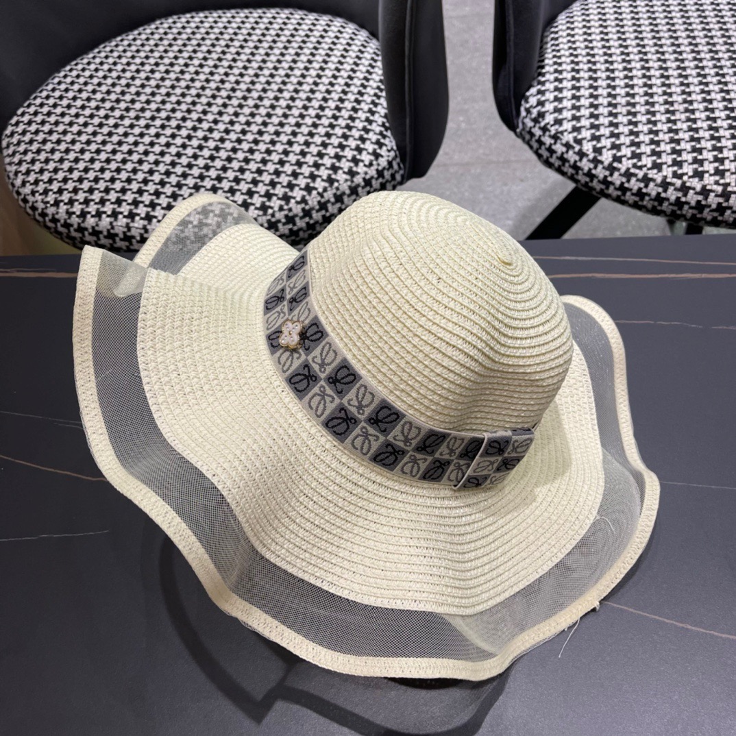 LOEWE罗意威草帽，波浪大草帽，草编织制四色