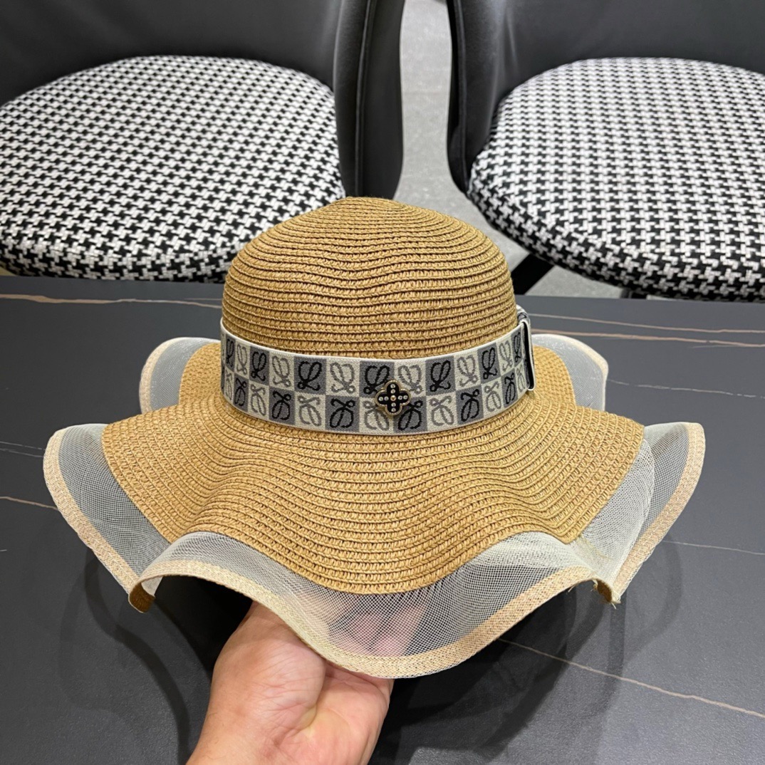 LOEWE罗意威草帽，波浪大草帽，草编织制四色