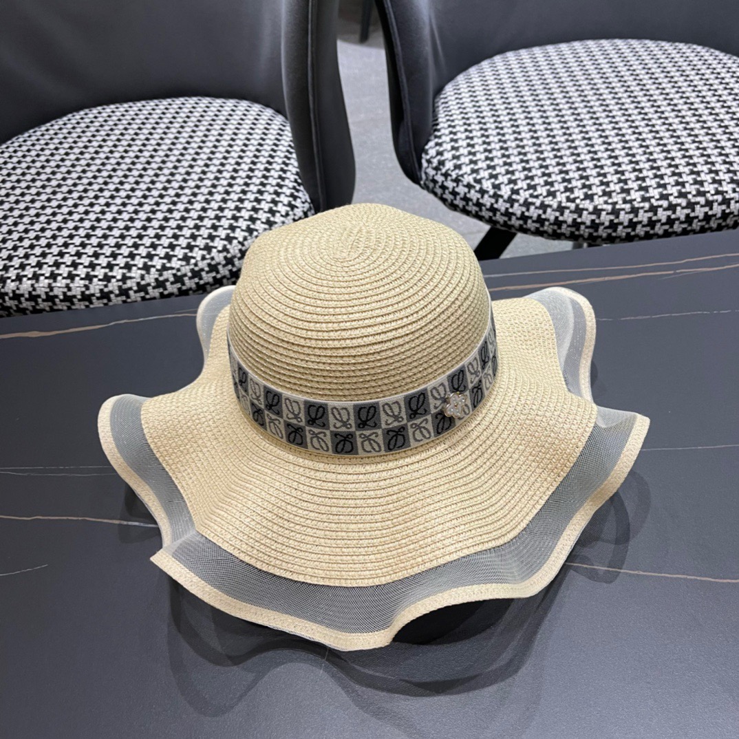LOEWE罗意威草帽，波浪大草帽，草编织制四色