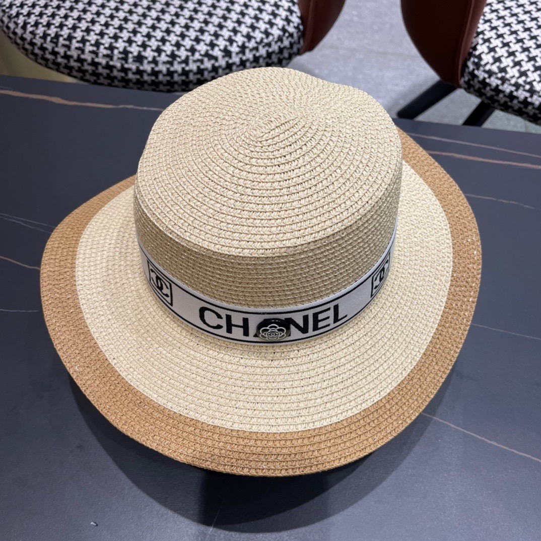 【CHANEL香奈儿】新款平顶草帽，沙滩风，简约大方，百搭单品～出街首选，