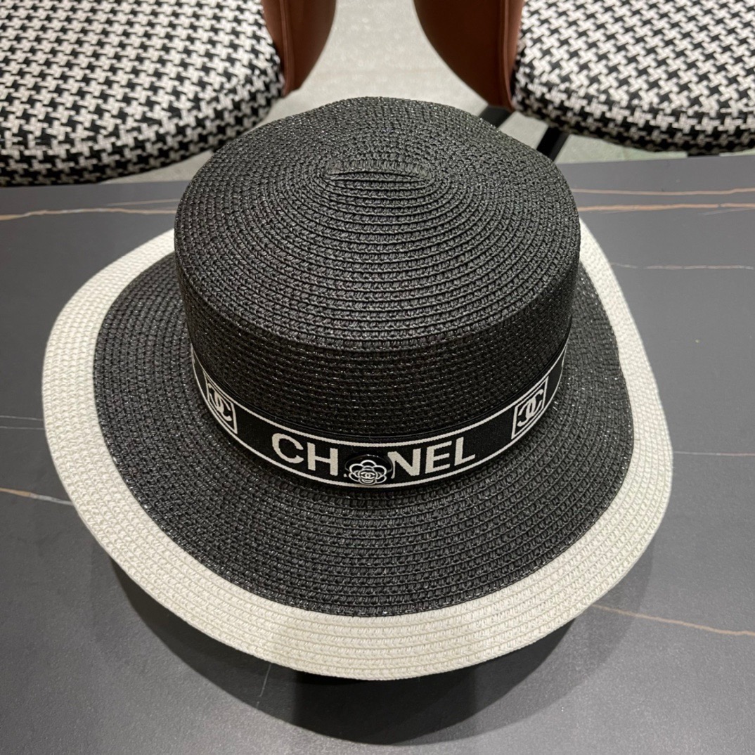 【CHANEL香奈儿】新款平顶草帽，沙滩风，简约大方，百搭单品～出街首选，