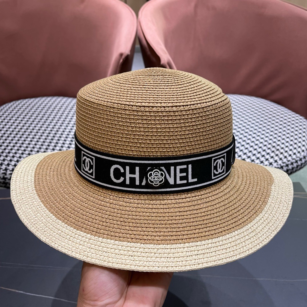 【CHANEL香奈儿】新款平顶草帽，沙滩风，简约大方，百搭单品～出街首选，