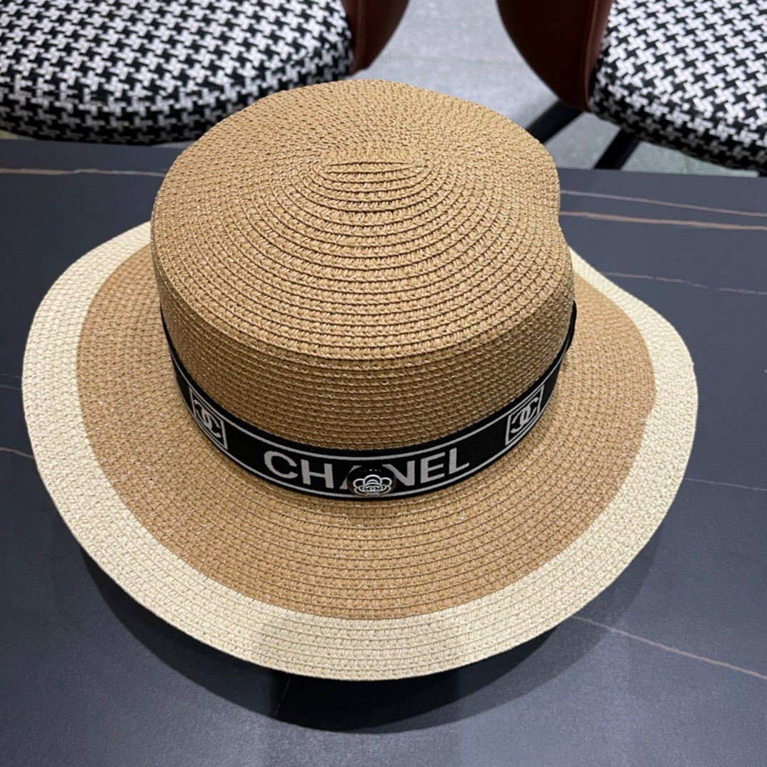 【CHANEL香奈儿】新款平顶草帽，沙滩风，简约大方，百搭单品～出街首选，