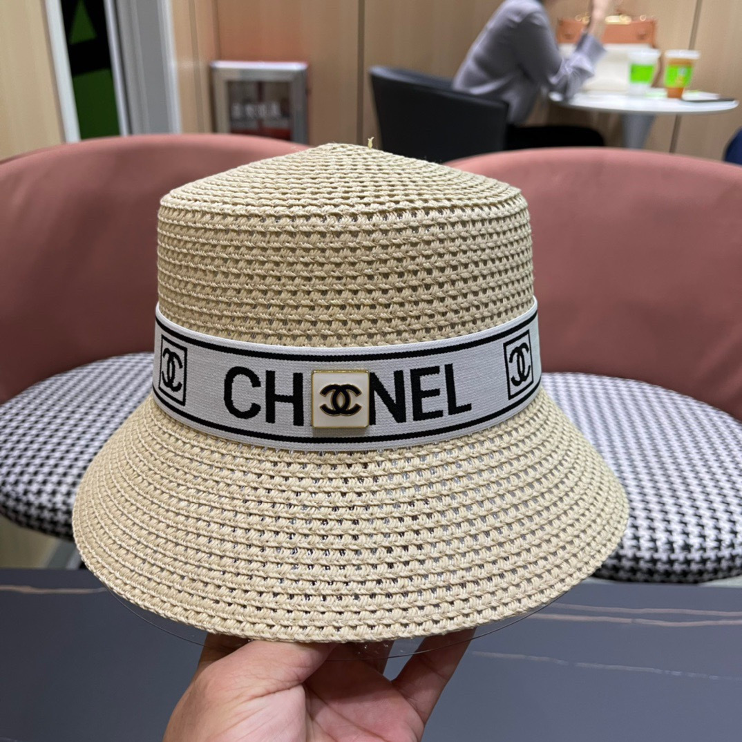 【Chanel香奈儿】2026 新款小香风网红款草帽，出街必备超好搭配，赶紧入手！