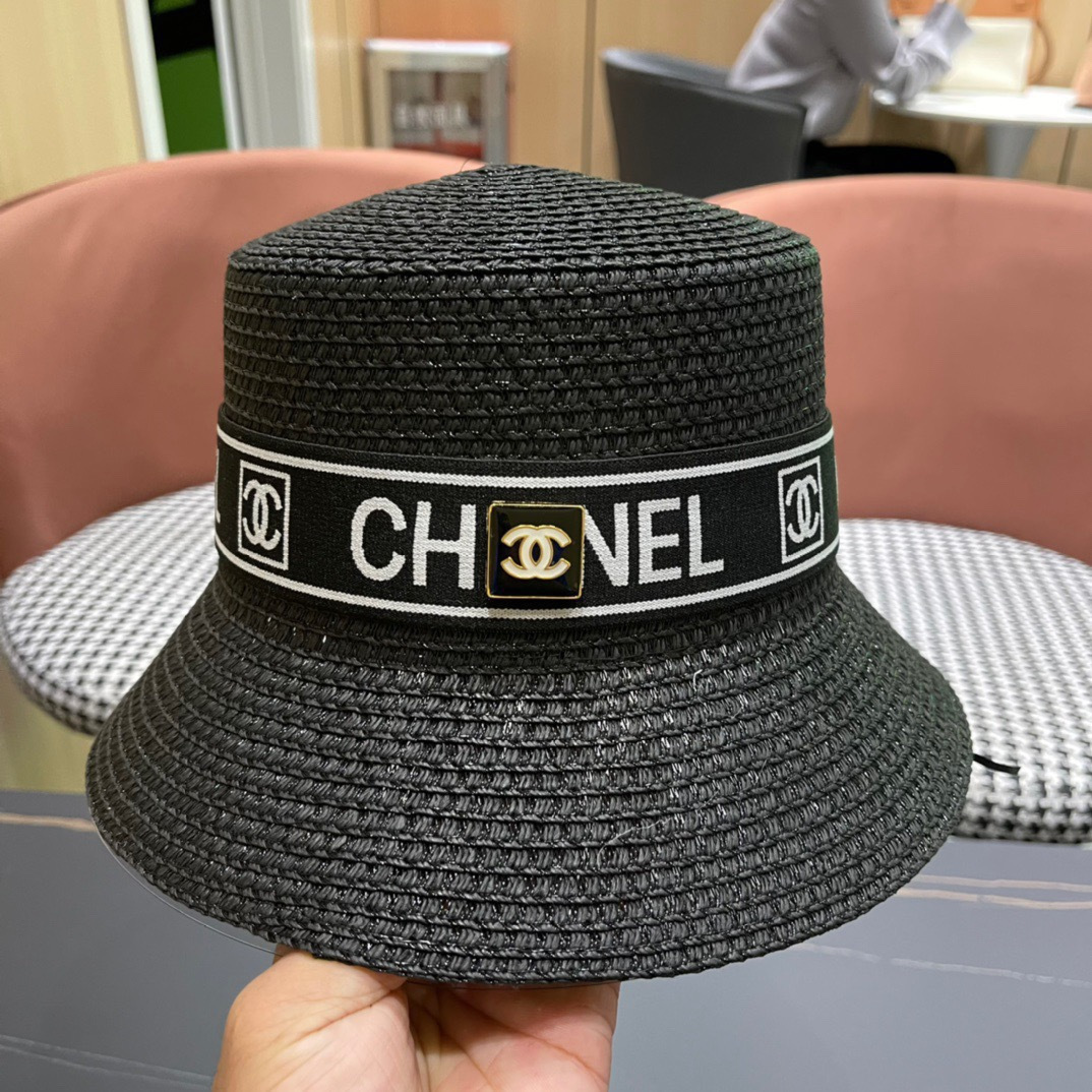 【Chanel香奈儿】2026 新款小香风网红款草帽，出街必备超好搭配，赶紧入手！