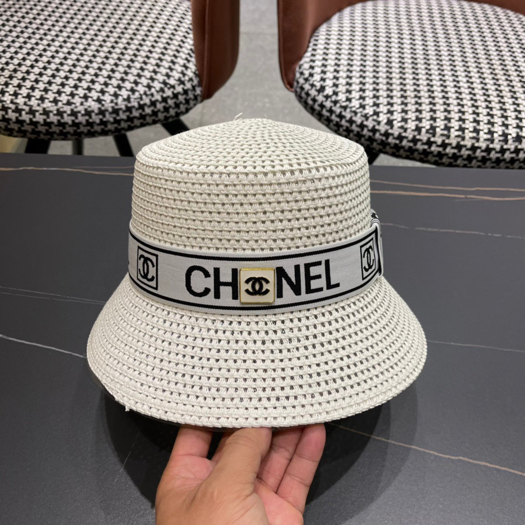 【Chanel香奈儿】2026 新款小香风网红款草帽，出街必备超好搭配，赶紧入手！