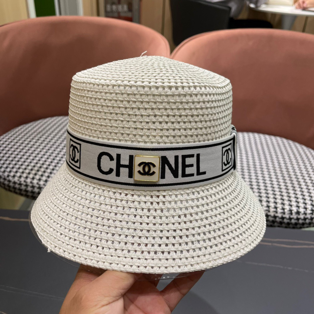 【Chanel香奈儿】2026 新款小香风网红款草帽，出街必备超好搭配，赶紧入手！