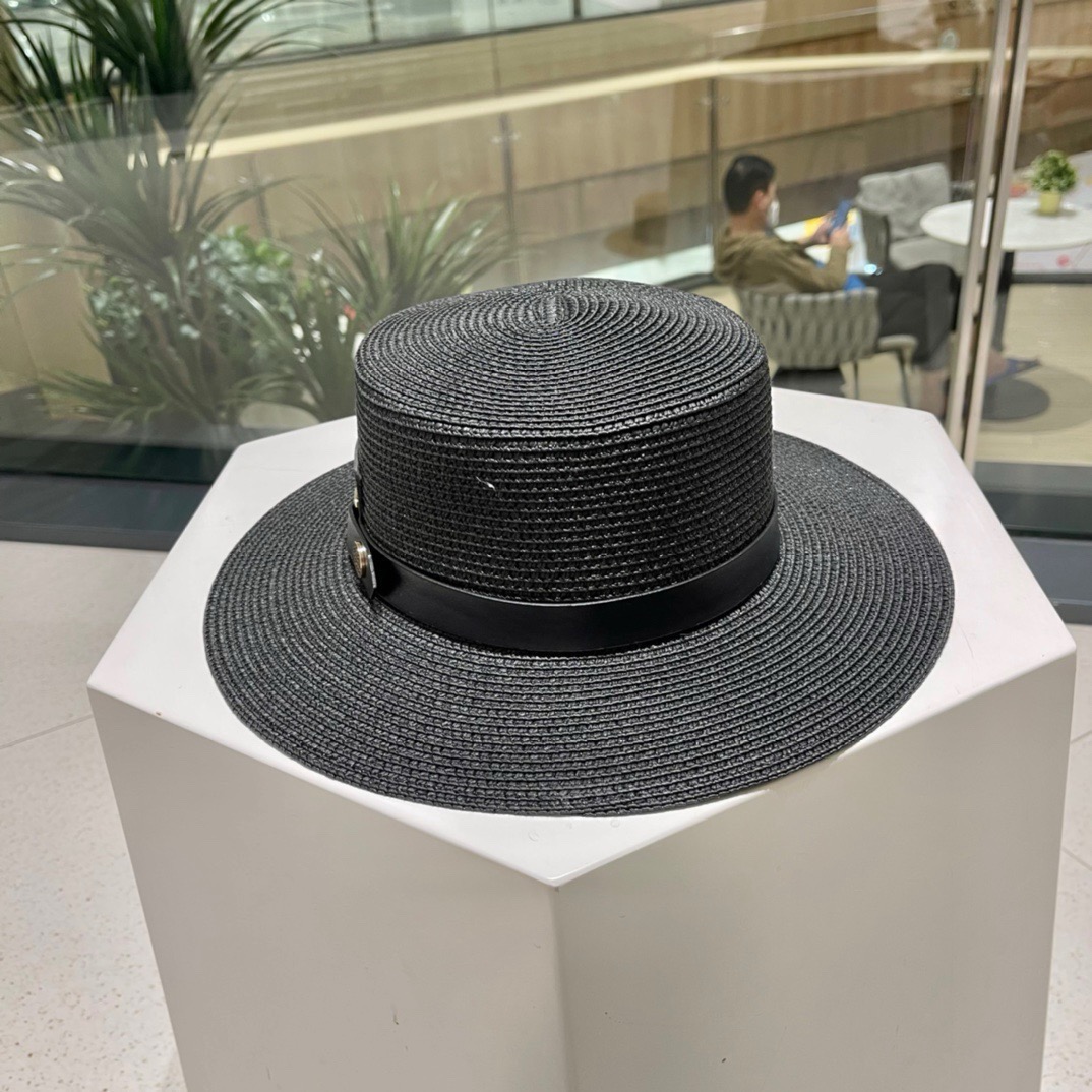 Celine赛琳新款草帽，皮带扣礼帽，头围57cm