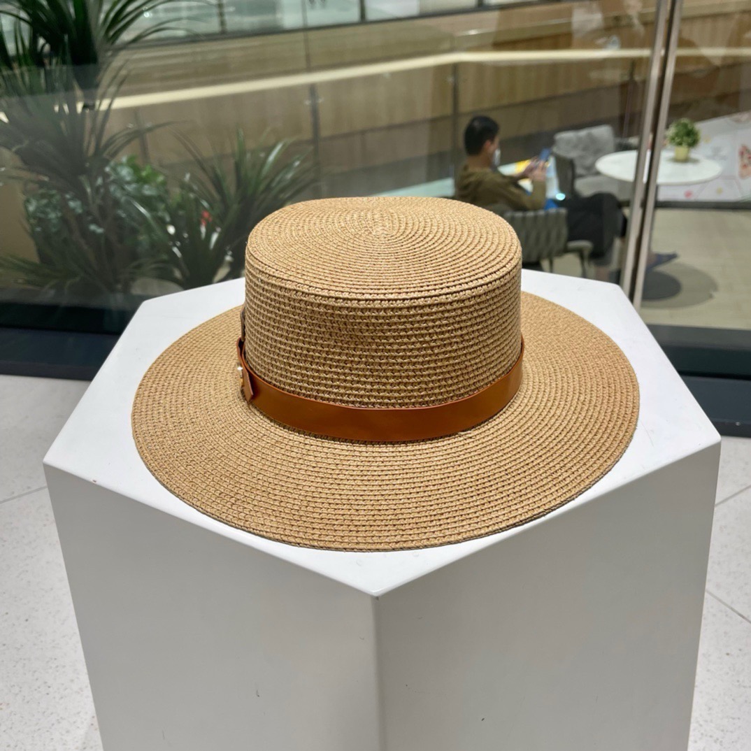 Celine赛琳新款草帽，皮带扣礼帽，头围57cm