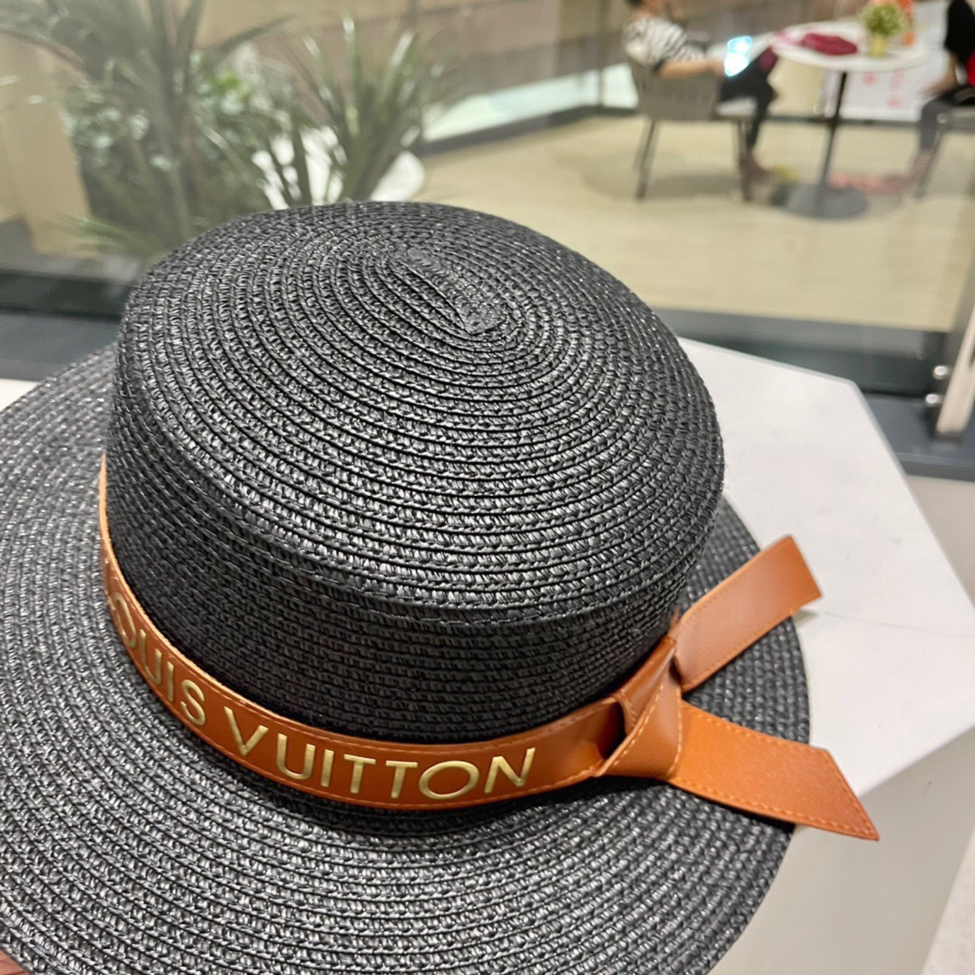 【LV路易威登】新款小香度假风平顶草帽，旅行必备，超好搭配，赶紧入手！