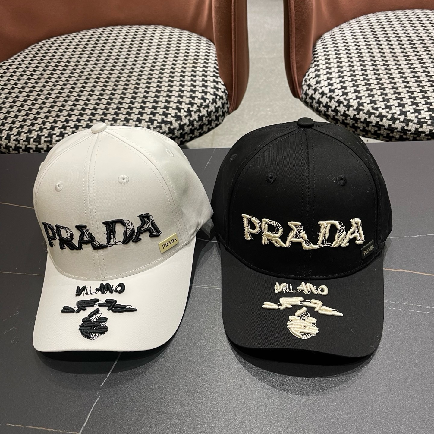 普拉达 Prada🆕新款个性棒球帽，高品质透气性巨佳，四季佩戴款高颜值时尚单品！