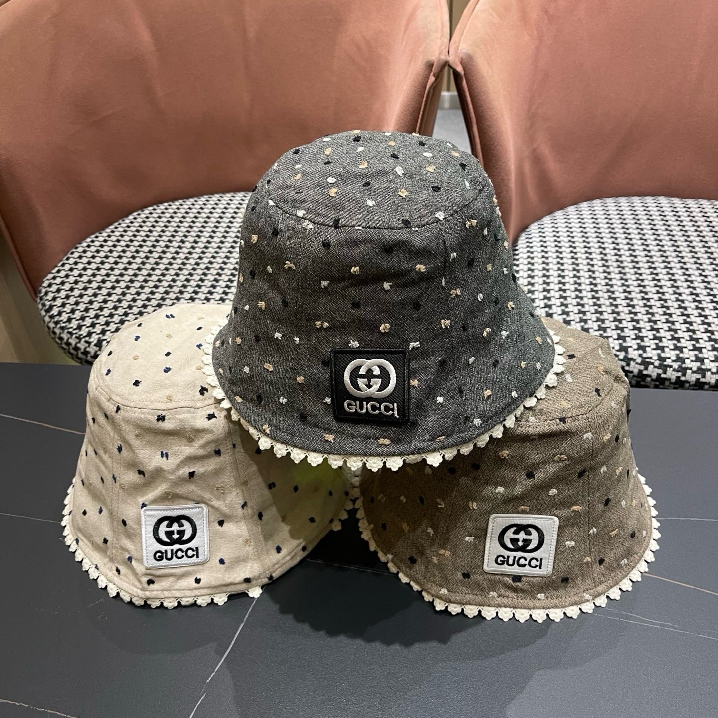 香奈儿Chanel夏季透气防晒渔夫帽子小碎花脸小休闲百搭出游遮阳盆帽