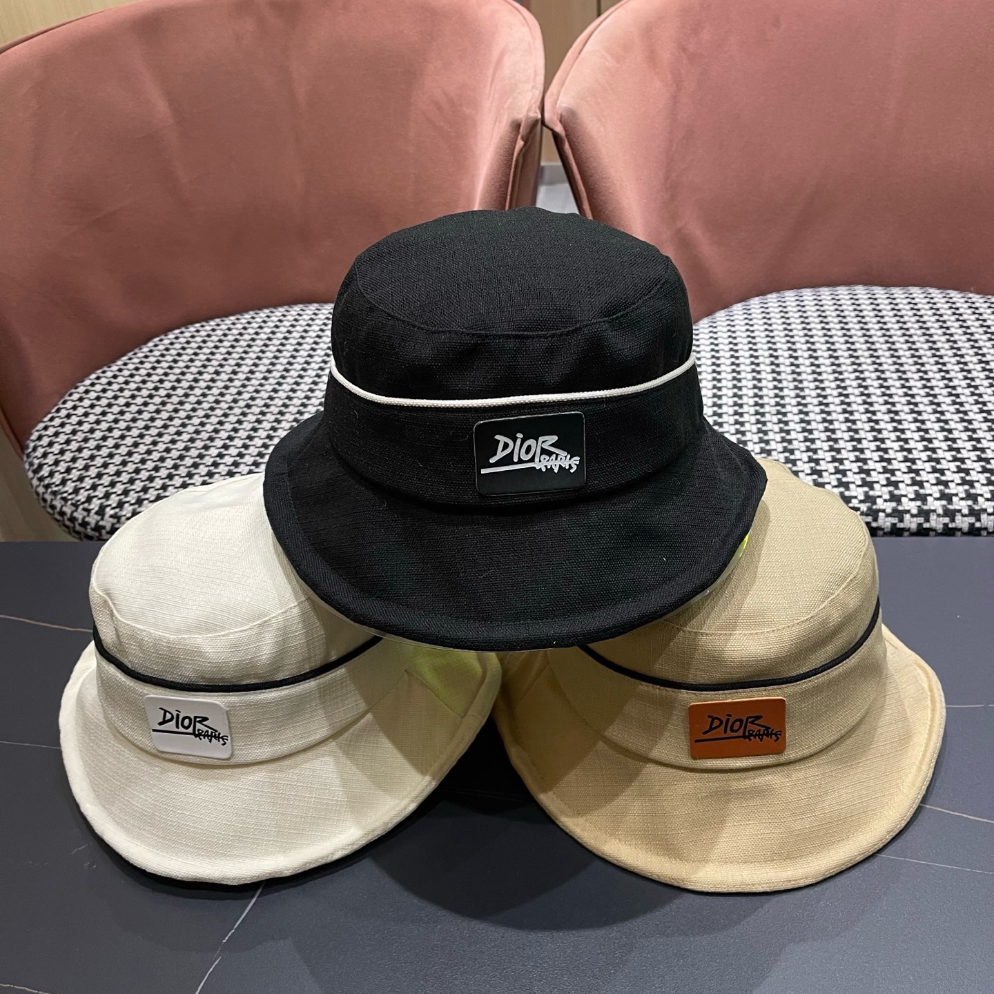 迪奥Dior 新韩版时尚渔夫帽潮女士简约百搭防晒日系盆帽子