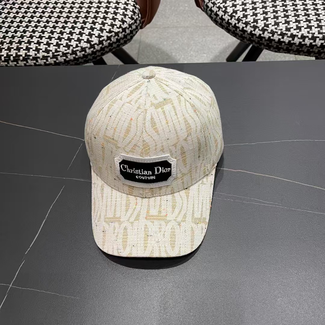 Dior(迪奥)新款原单棒球帽， Dior老花复古韵味十足，专柜热门新款，1:1开模订制，轻盈透气！质量