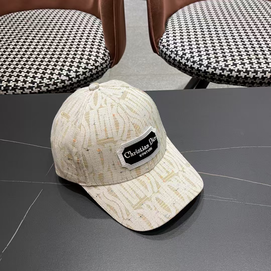 Dior(迪奥)新款原单棒球帽， Dior老花复古韵味十足，专柜热门新款，1:1开模订制，轻盈透气！质量