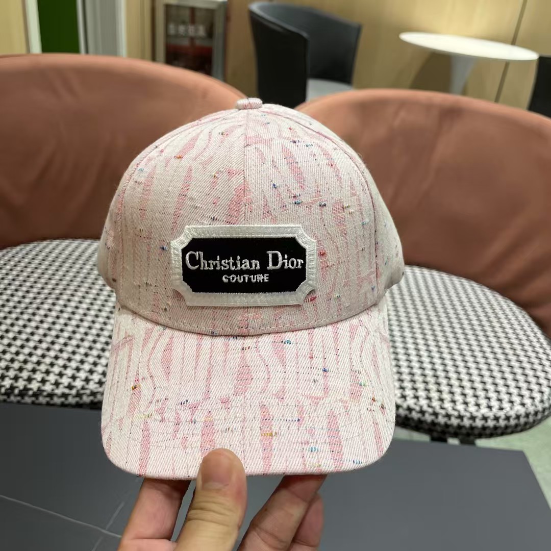 Dior(迪奥)新款原单棒球帽， Dior老花复古韵味十足，专柜热门新款，1:1开模订制，轻盈透气！质量