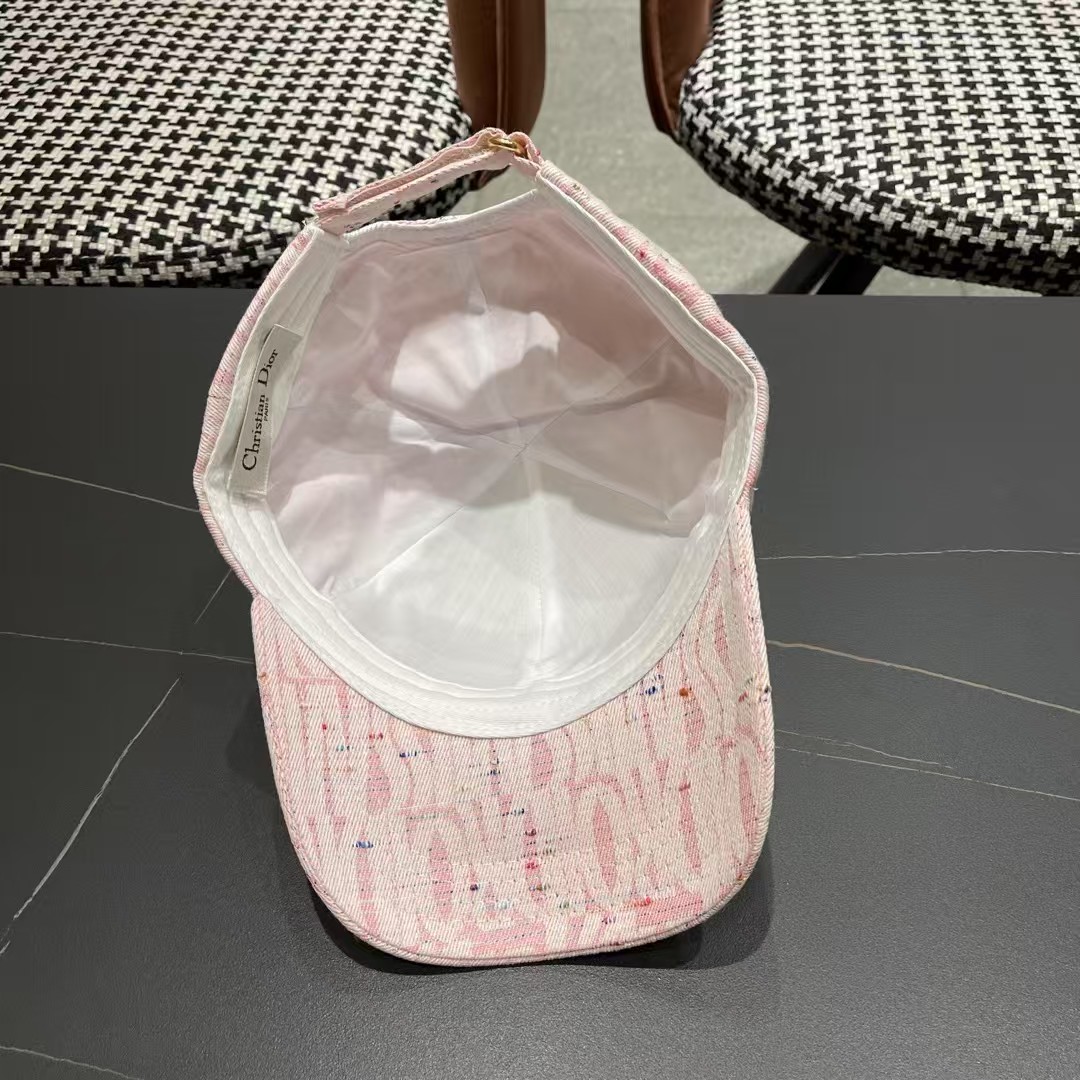 Dior(迪奥)新款原单棒球帽， Dior老花复古韵味十足，专柜热门新款，1:1开模订制，轻盈透气！质量