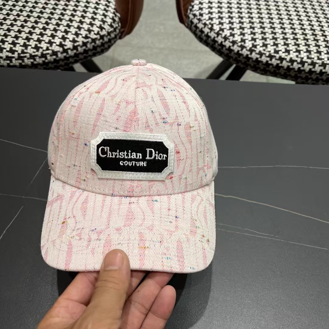 Dior(迪奥)新款原单棒球帽， Dior老花复古韵味十足，专柜热门新款，1:1开模订制，轻盈透气！质量